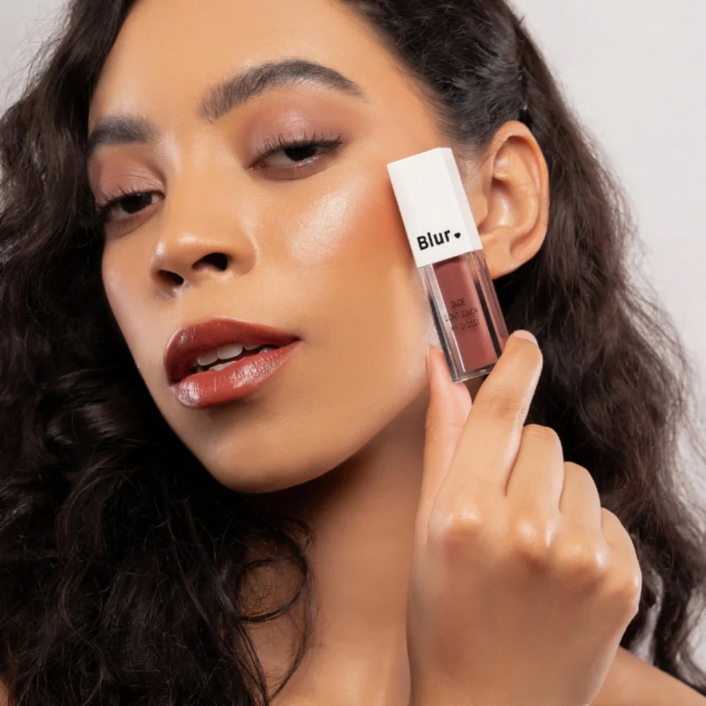 All in One Makeup Kit | 8 Cutest Products at 999 - Image 91