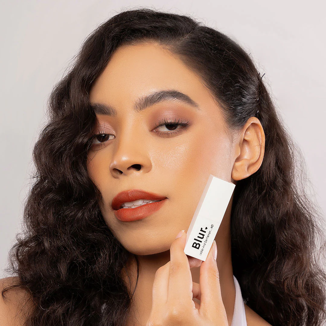 BLURsticks | 3 in 1 Bullets For Lips + Eyes + Cheeks - Image 35