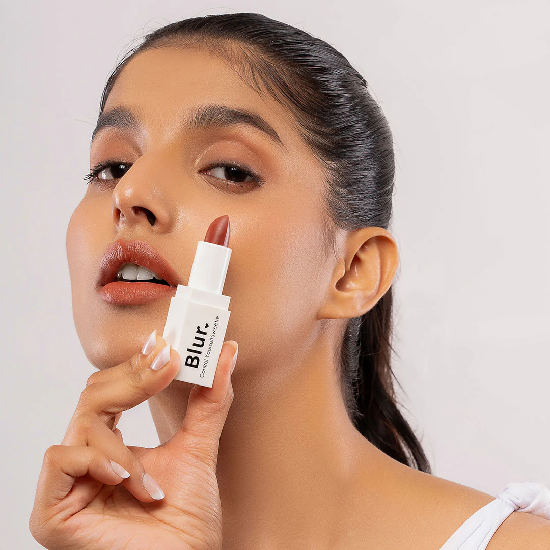 BLURsticks | 3 in 1 Bullets For Lips + Eyes + Cheeks - Image 47