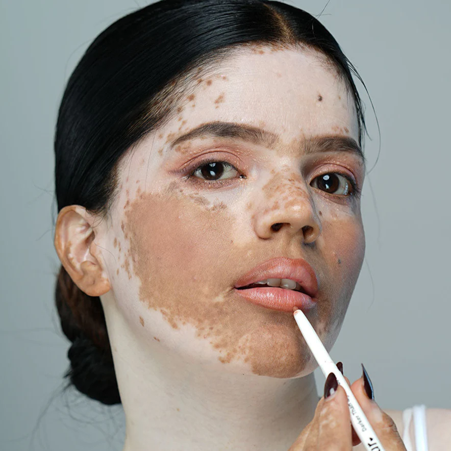 Darker Than My Ex's Soul | Kajal and Lipliner - Image 7