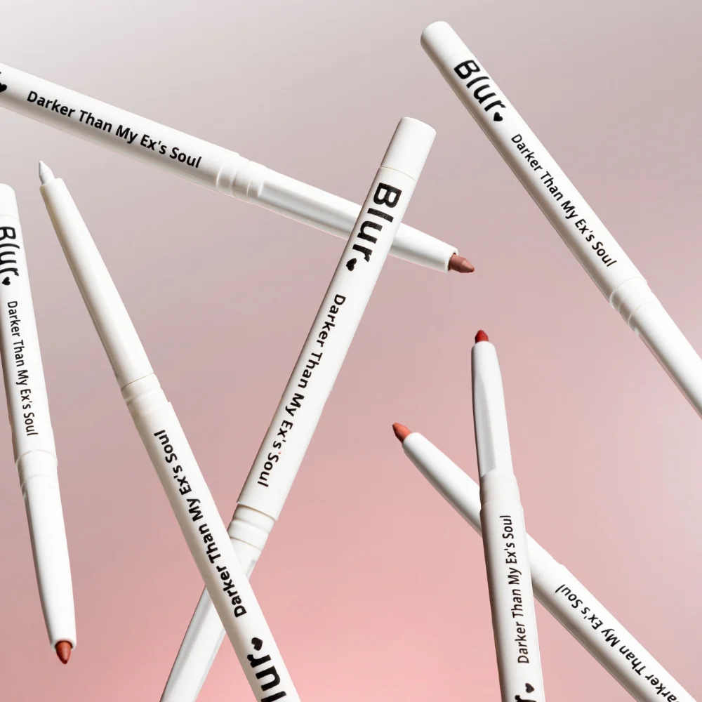 Main Character Energy Kit | 10 Makeup products at 999 | Treat - Image 19