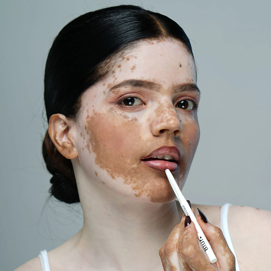 Main Character Energy Kit | 10 Makeup products at 999 | Treat - Image 23